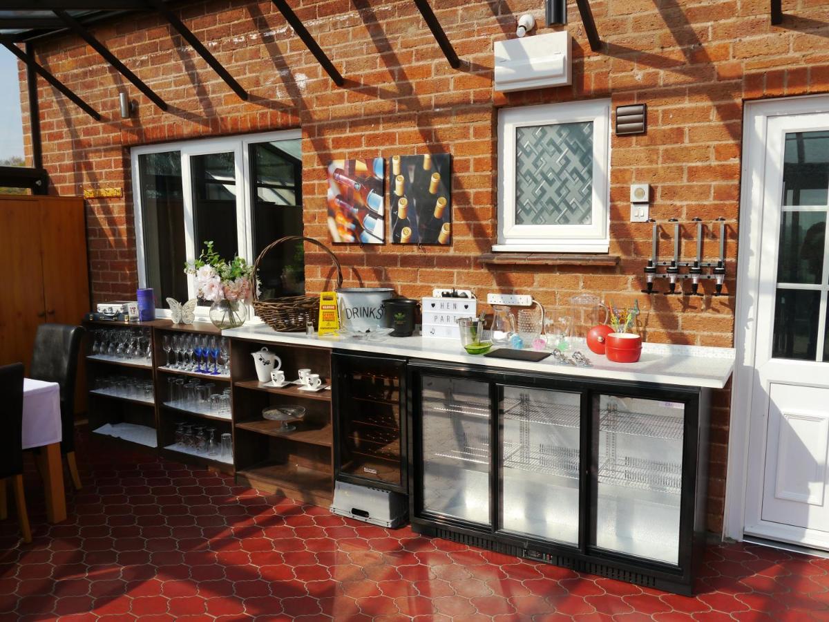South View Country House Sleeps 12 - Hot Tub - Views Henley-in-Arden Exterior foto